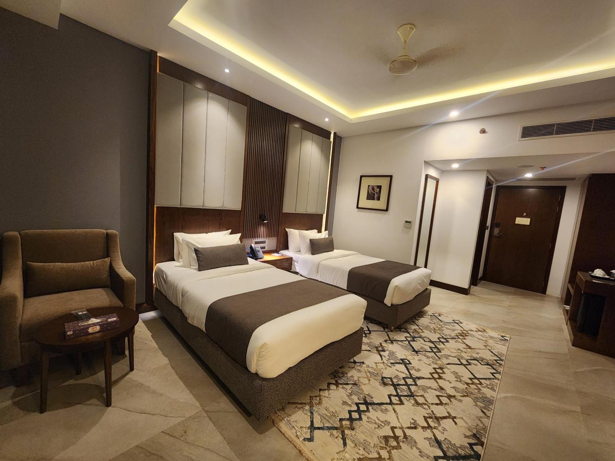 Hotel Windy Terrace Cox's Bazar Esterno foto